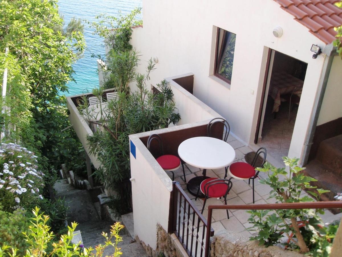 Apartments By The Sea Stanici, Omis - 1049 Celina Exterior foto